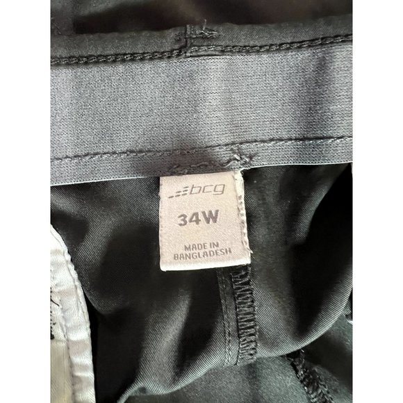 BCG Golf Shorts in Black - Picture 3 of 3